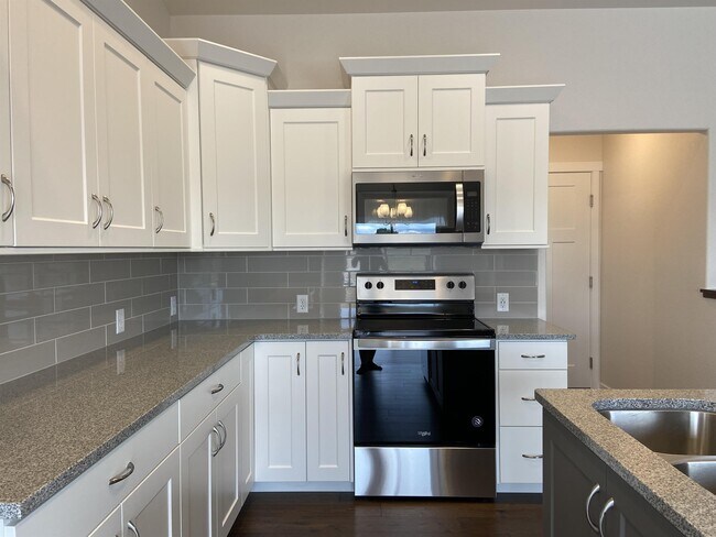 Building Photo - 6937 Grassy Range Dr