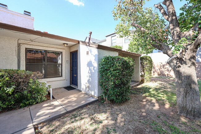 Building Photo - 3135 N 38th St