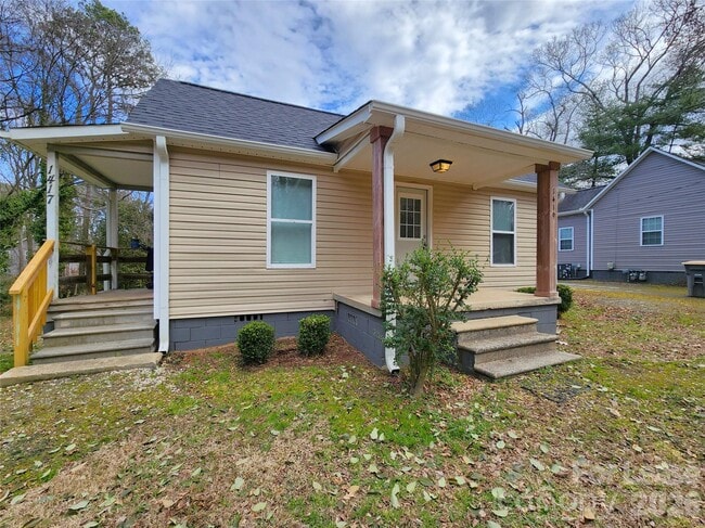 Building Photo - 1419 Oakshade Ave