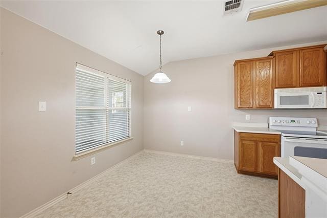 Building Photo - 3100 Admiral Dr