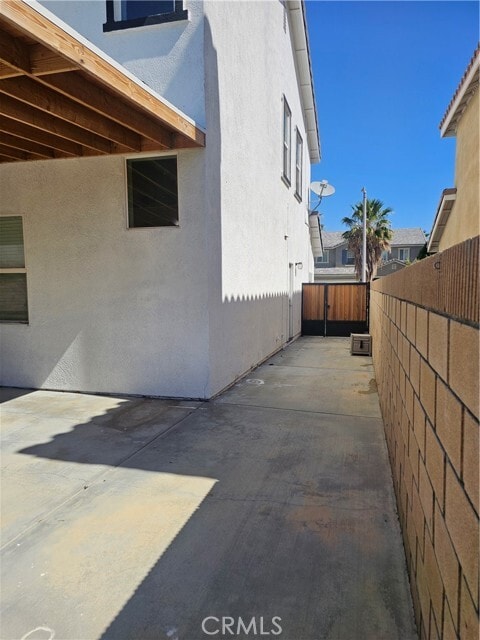Building Photo - 4206 Vahan Ct