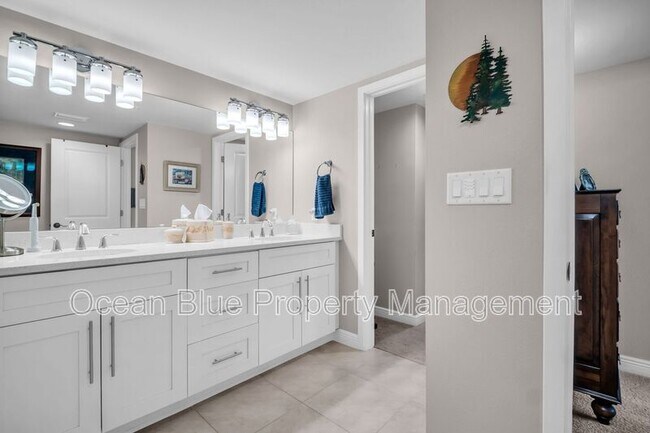 Building Photo - 223 Island Way