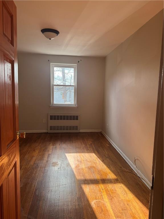 Building Photo - 660 E 58th St