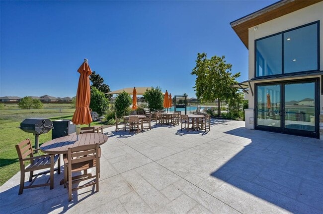 Building Photo - 117 White Steppe Way