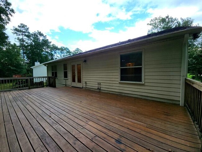 Building Photo - 8520 Hannary Cir