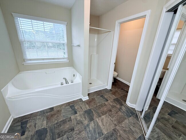 Building Photo - 136 Rankin Cir