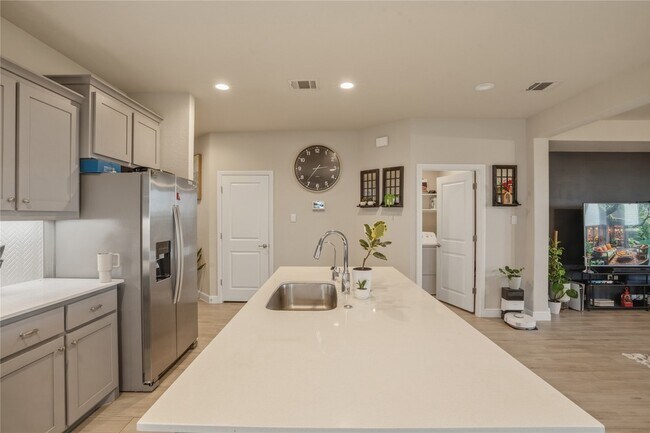 Building Photo - 11536 Harp Ln