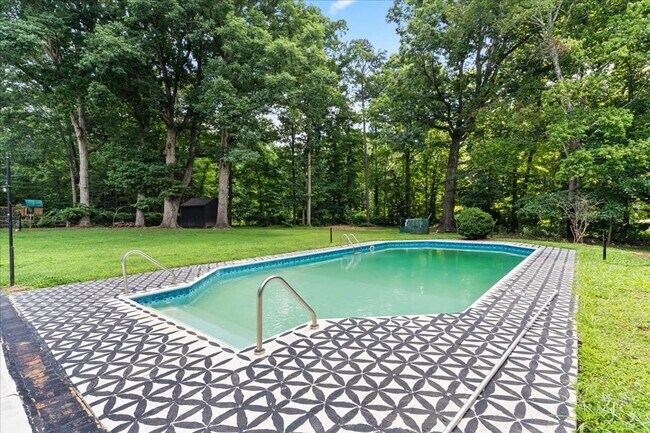 Building Photo - 11917 Shady Oak Ct