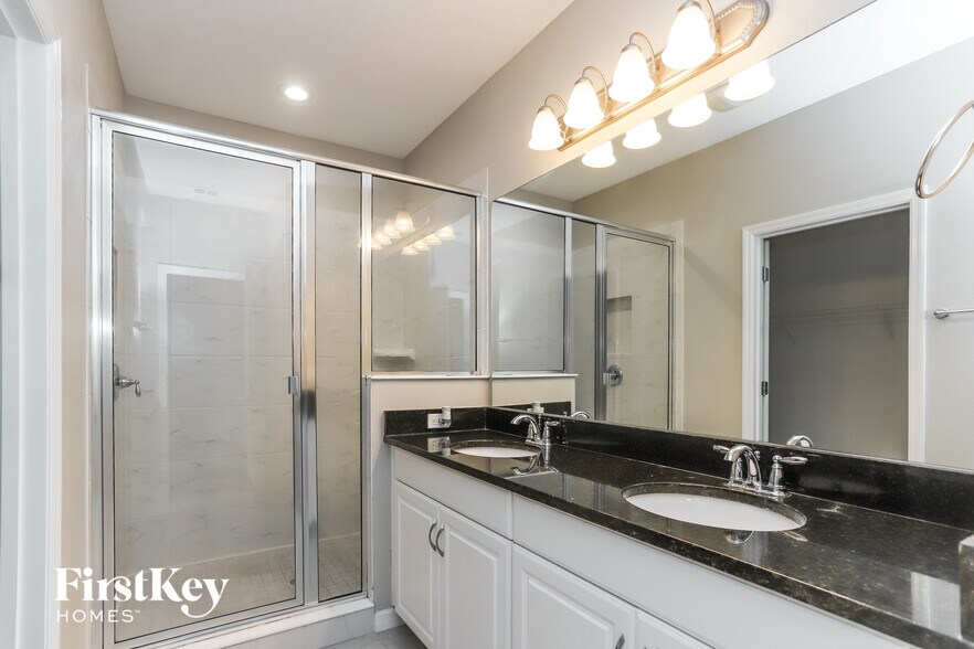 Building Photo - 7143 Bowspirit Pl