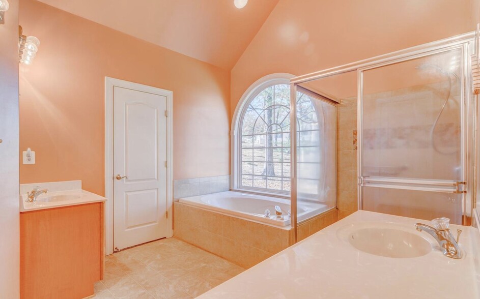 Building Photo - 109 Quail Ct