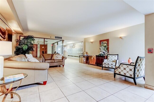 Building Photo - 7321 Central Ave