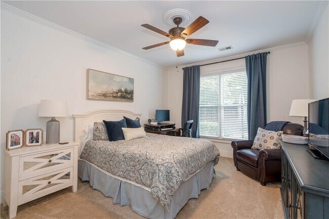 Building Photo - 2153 Whitekirk St NW