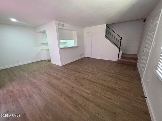 Building Photo - 4023 S 44th Way
