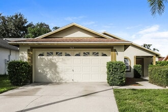 Building Photo - 704 Sand Ridge Dr