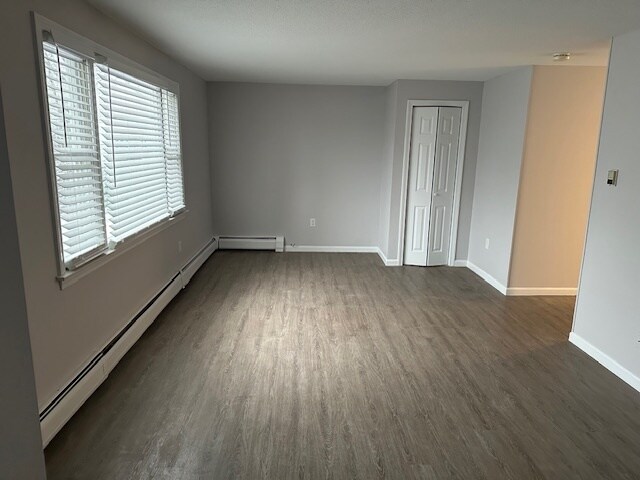 Building Photo - 44 Bishop Ave