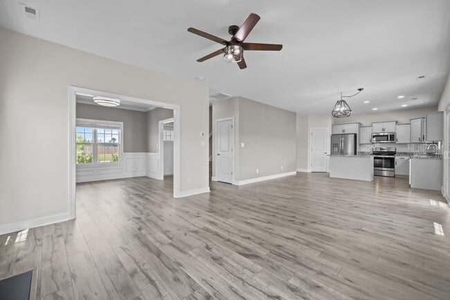 Building Photo - Welcome to Stateside Subdivision!