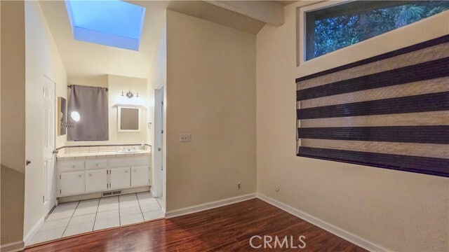 Building Photo - 4900 E Chapman Ave