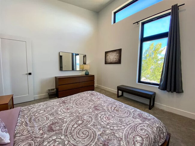 Building Photo - 40 Wedge Way