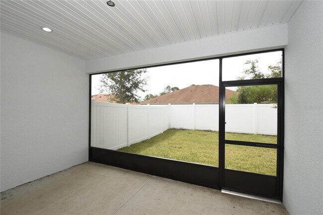 Building Photo - 18 Wood Amber Ln