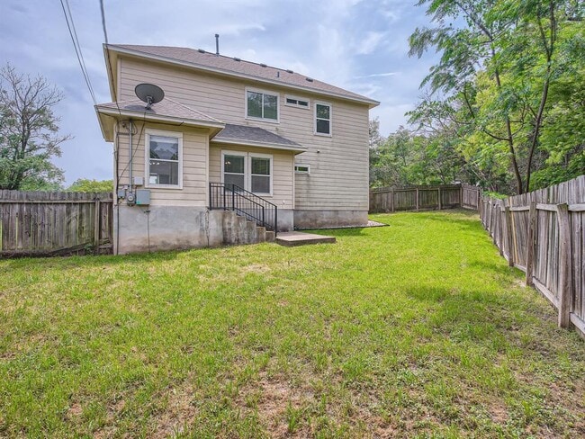 Building Photo - 6102 Reicher Dr
