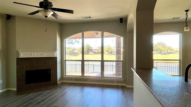 Building Photo - 764 Bent Wood Pl