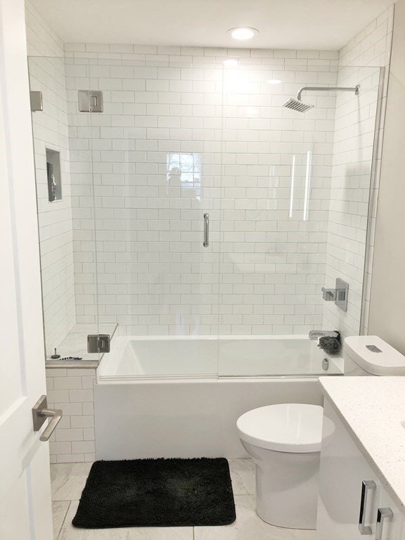 Building Photo - Modern & Spacious 3 BED 3 BATH in Great South Boston Neighborhood.