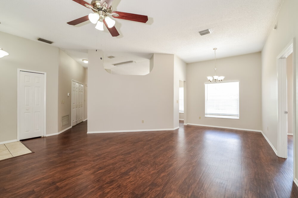 Building Photo - 1176 Countrywind Dr