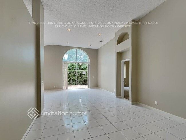 Building Photo - 5534 Lake Tern Pl