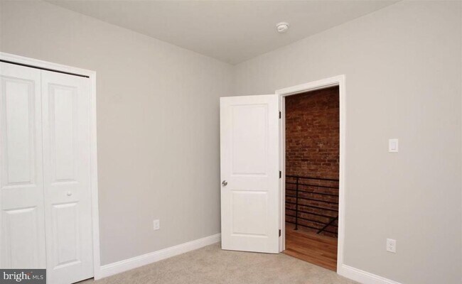 Building Photo - 758 N 43rd St