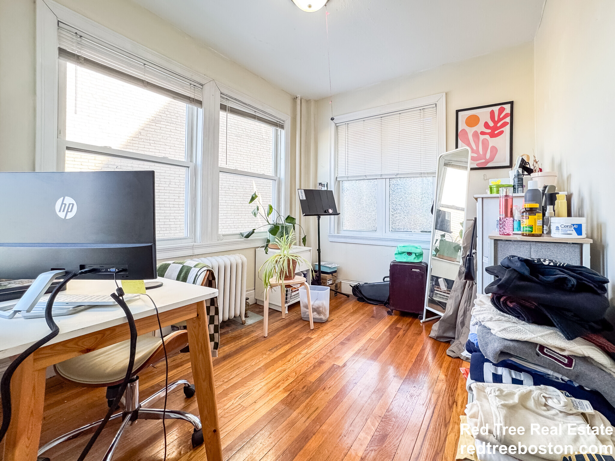 Apt 8 - 248 Kelton St