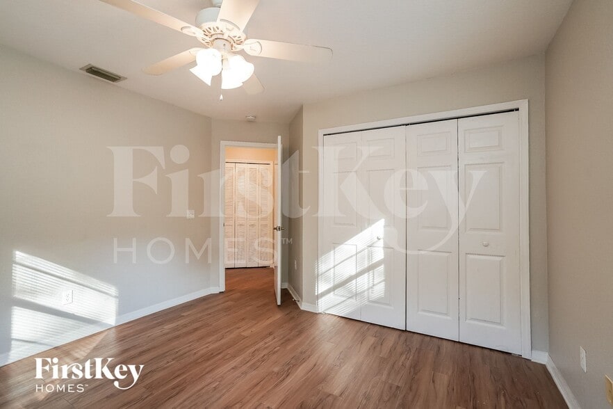 Building Photo - 16243 Banyan Ave