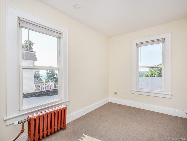 Building Photo - 270 8th Ave