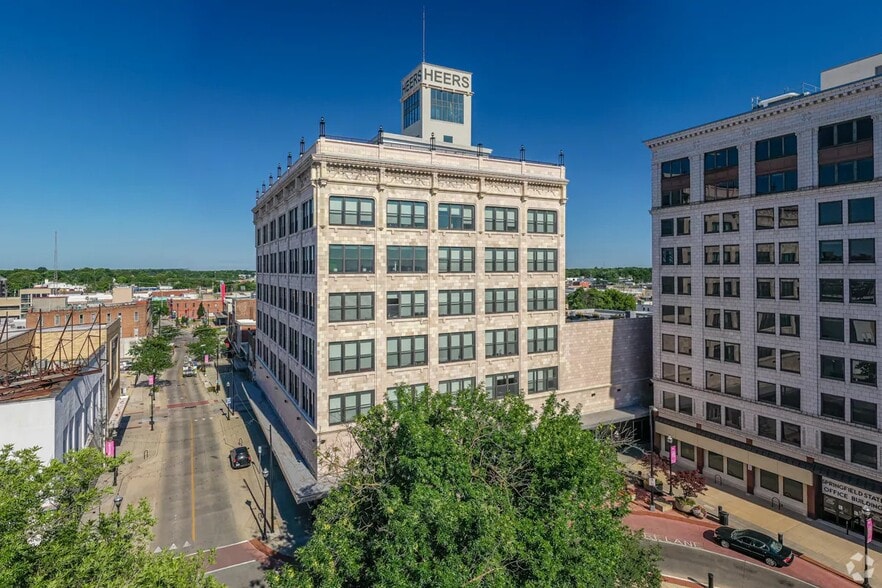 Primary Photo - Heer's Luxury Living Lofts