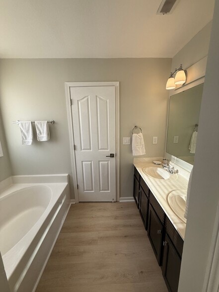 Building Photo - 7021 Sunman Rd