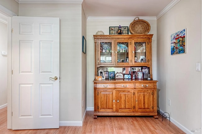 Building Photo - 7556 Oak Leaf Dr