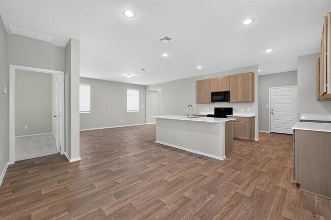 Building Photo - 2704 Towy Rd