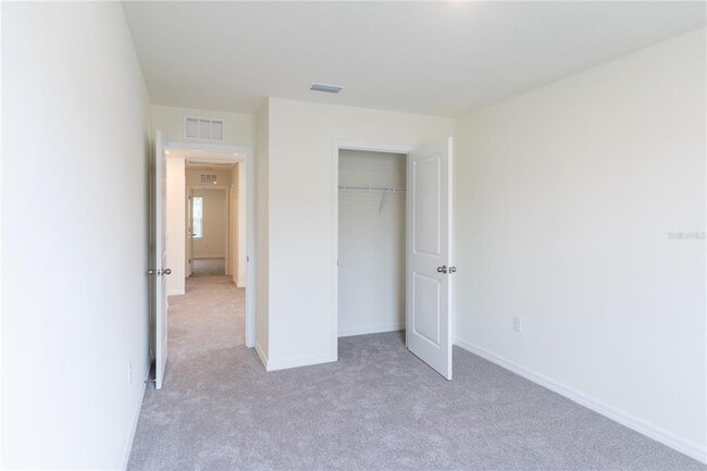 Building Photo - 4807 SW 51st Dr