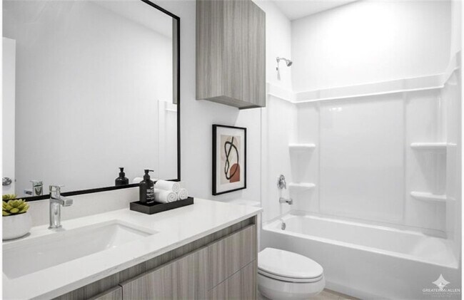 Building Photo - 608 N Alexandrite Ave