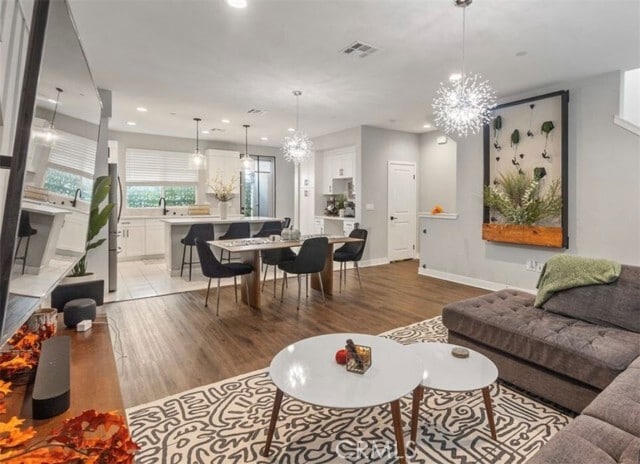 Building Photo - 2111 Copper Walk