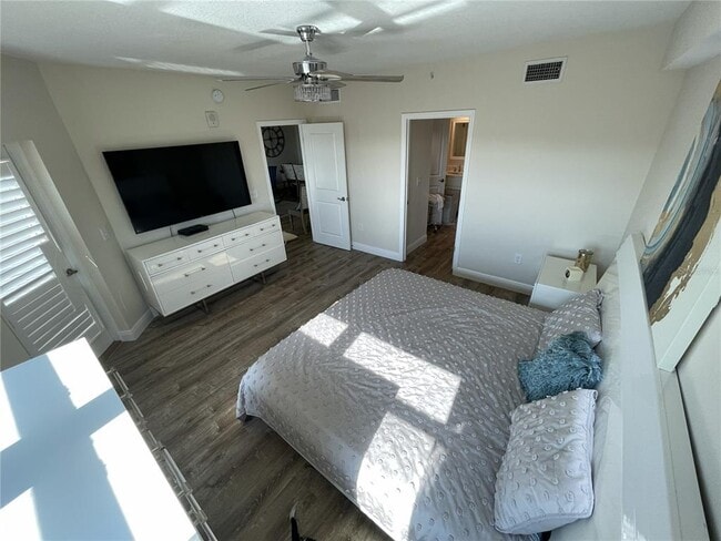 Building Photo - 960 Starkey Rd