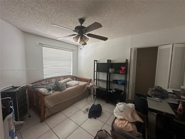 Building Photo - 15043 Brighton Ln