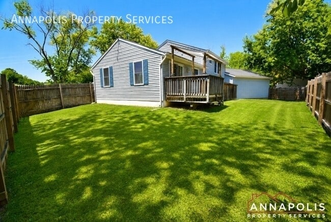 Building Photo - 1663 Canonade Ct