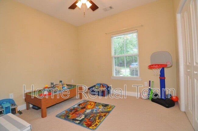 Building Photo - 156 Cottonham Ct