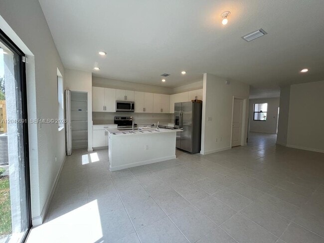 Building Photo - 24522 SW 119th Ct