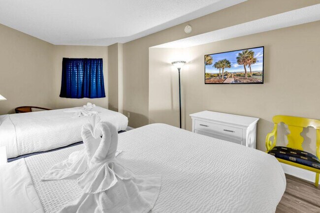 Building Photo - 2506 N Ocean Blvd