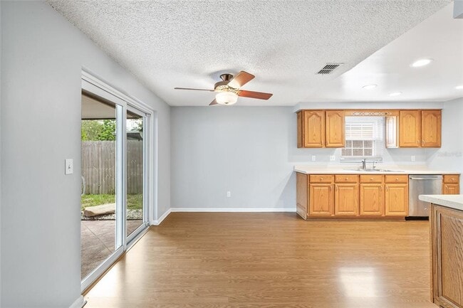 Building Photo - 2917 Burr Oak Dr