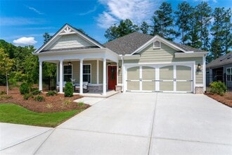 Building Photo - 7 Hickory Br
