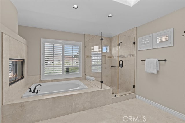 Building Photo - 22711 Las Brisas Cir