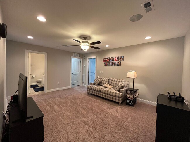 Building Photo - Exceptional 4BD, 2.5BA Cary Townhome with 2-Car Garage, Bonus 2nd Floor Living Space, and Private...