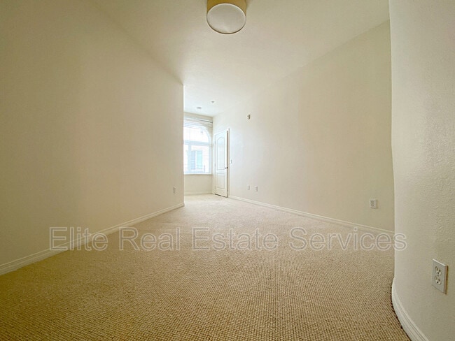 Building Photo - 3957 30th St